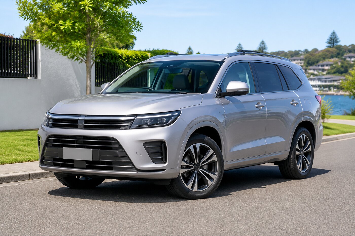 Silver 7-seater family SUV